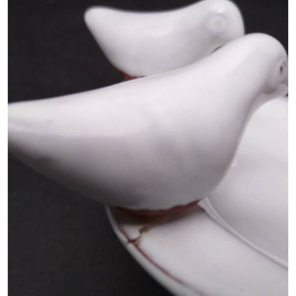 White Glazed Redware Pottery Heart Dove Trinket Dish - Picture 9 of 9